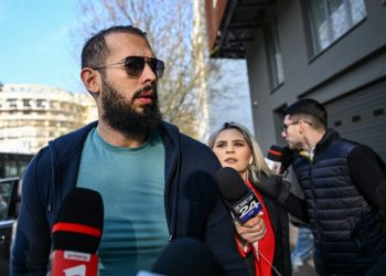 Controversial influencer Andrew Tate was indicted for human trafficking and other charges in Romania together with his brother Tristan. ©AFP