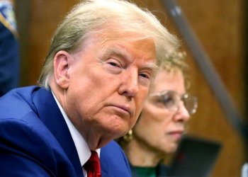 Former US president Donald Trump and one of his lawyers Susan Necheles in court for a pre-trial hearing in his New York 'hush money' case. ©AFP