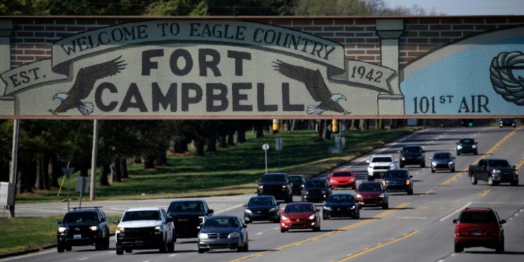 A US Army intelligence analyst was arrested at Fort Campbell for allegedly providing national defense information to China. ©AFP