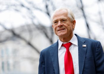 Peter Navarro, a White House trade advisor to former president Donald Trump, was sentenced to four months in prison for contempt of Congress / ©AFP