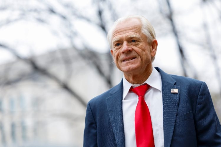 Peter Navarro, a White House trade advisor to former president Donald Trump, was sentenced to four months in prison for contempt of Congress / ©AFP