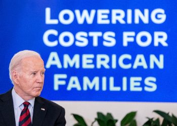 US President Joe Biden is expected to push for a higher corporate tax rate in his State of the Union address  / ©AFP