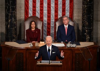 Biden will emerge this week after three days secluded at the Camp David presidential retreat in the hills of Maryland working on the final draft of the primetime televised speech / ©AFP