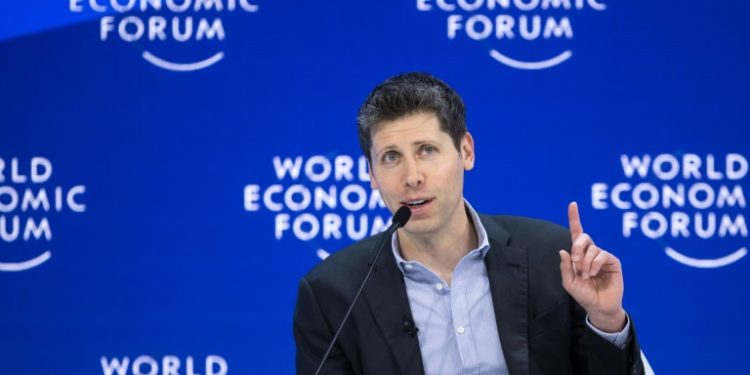 OpenAI CEO Sam Altman gestures during a session on Artificial Intelligence (AI) during the World Economic Forum in Davos. ©AFP