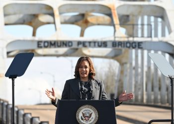 US Vice President Kamala Harris speaks at the Edmund Pettus Bridge during an event to commemorate the 59th anniversary of Bloody Sunday in Selma, Alabama / ©AFP