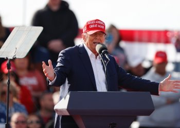 Republican presidential candidate Donald Trump speaks during a rally in Vandalia, Ohio, on March 16, 2024 / ©AFP