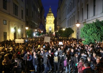 A university protest in Hungary, which had the lowest level of academic freedom in Europe, according to an annual index. ©AFP