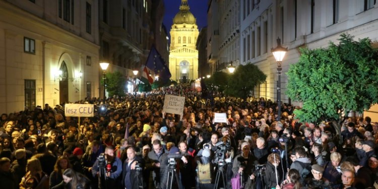 A university protest in Hungary, which had the lowest level of academic freedom in Europe, according to an annual index. ©AFP