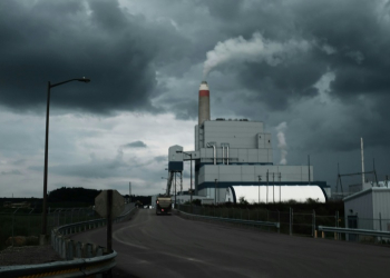 The Longview Power Plant, a coal-fired plant in Maidsville, West Virginia. ©AFP