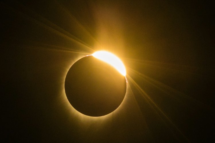 A total solar eclipse will be seen across the United States in April 2024 -- this was a view of the 2017 eclipse in Oregon. ©AFP