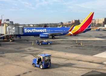 A Southwest Airlines Boeing 737 sits at a gate at Washington's Reagan National Airport (DCA) in Arlington, Virginia, on March 31, 2024. ©AFP