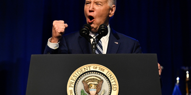 President Joe Biden talks about the US economy at the Milton J. Rubenstein Museum in Syracuse, New York, on April 25, 2024 / ©AFP