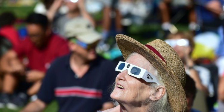 On Monday, tens of millions of spectators across Mexico, the United States and Canada will witness the Moon completely obscure the Sun's light, a rare celestial spectacle that won't be visible for most of North America again until 2044. ©AFP