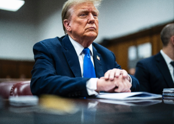 Donald Trump attends his trial in New York on April 18, 2024 / ©AFP