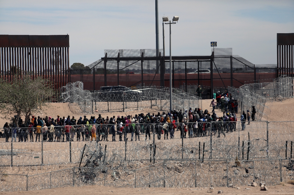 US voters are being fed long-debunked falsehoods ahead of the November election / ©AFP