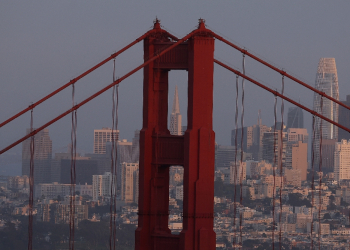 Over 100,000 vehicles per day cross San Francisco's iconic Golden Gate Bridge / ©AFP