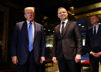 Donald Trump (L) met with Polish President Andrzej Duda at Trump Tower in New York, one in a series of meetings with foreign dignitaries as the Republican former US president campaigns for the White House in 2024 / ©AFP