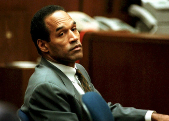 O.J. Simpson's spectacular sports career came crashing down when he was accused of murdering his ex-wife and her friend. ©AFP