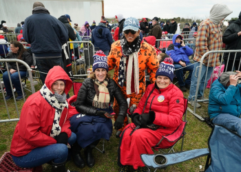 Partisans of ex-president Donald Trump gather at a rally in Schnecksville, Pennsylvania, on April 13, 2024 / ©AFP