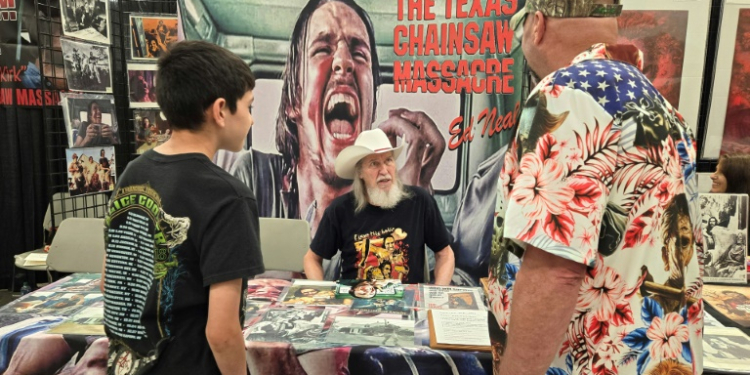 Actor Edwin Neal, who played Hitchhiker "The Texas Chainsaw Massacre," attends the Texas Frightmare Weekend in Irving, Texas on May 18, 2024. ©AFP