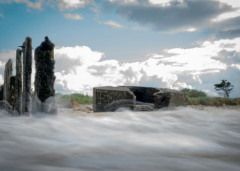 Rising sea levels are threatening Normandy landing heritage sites. ©AFP