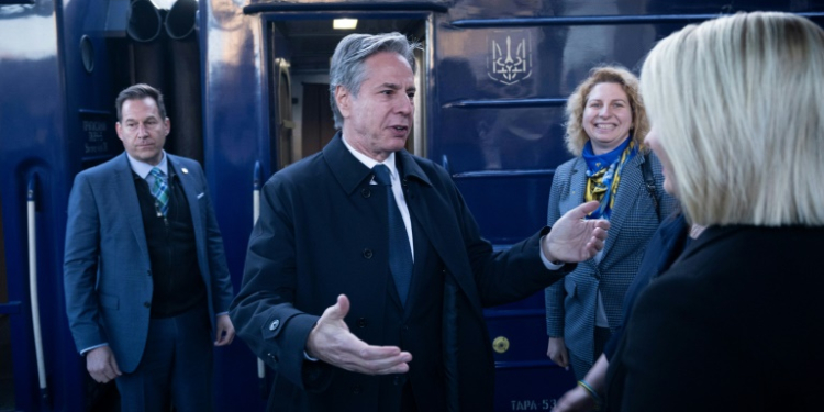 US Secretary of State Antony Blinken is greeted by US Ambassador to Ukraine Bridget Brink after arriving by train in Kyiv on May 14, 2024. ©AFP