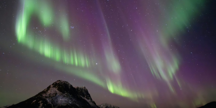 A solar storm could  bring auroras -- also known as 'Northern lights' or 'Southern lights,' depending on the hemisphere -- to night skies where such phenomenon aren't normally visible. ©AFP