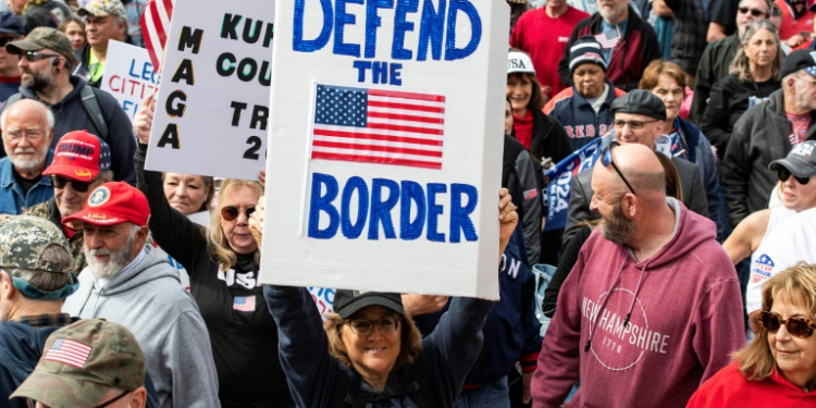 Demonstrators at a "close the border" rally in Boston, Massachusetts, on May 4, 2024. ©AFP