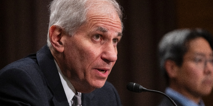 Martin Gruenberg rebuffed calls for his resignation from the Federal Deposit Insurance Corporation (FDIC)  / ©AFP