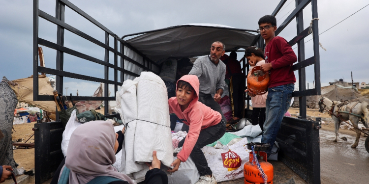 Nearly 450,000 Palestinians have been displaced from Rafah since May 6, and around 100,000 from northern Gaza, UN agencies said / ©AFP