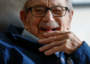 World War II veteran Richard Rung shares his memories of D-Day during an interview with AFP in Carol Stream, Illinois . ©AFP