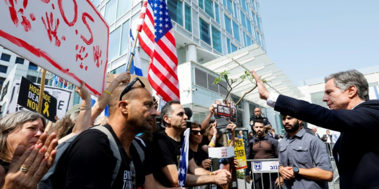 US Secretary of State Antony Blinken meets with the families of hostages kidnapped by militants during Hamas's October 7 attack on Israel outside his Tel Aviv hotel. ©AFP