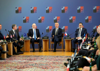 NATO Secretary General Jens Stoltenberg chairs a meeting of NATO foreign ministers at the Czernin Palace in Prague. ©AFP