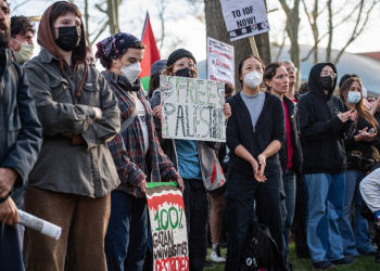 Pro-Palestinian students and activists extend their encampment in front of the Massachusetts Institute of Technology in Cambridge, Massachusetts / ©AFP