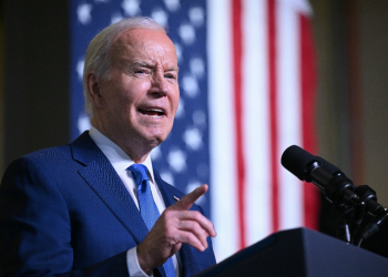 US President Joe Biden joked that he wished Donald Trump had injected bleach / ©AFP