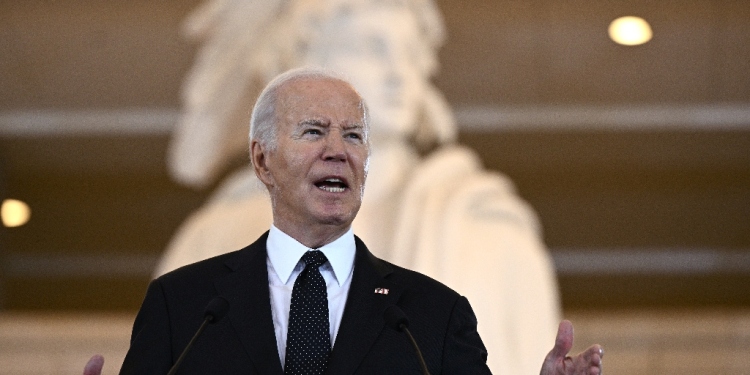 US President Joe Biden speaks at the annual Days of Remembrance ceremony for Holocaust survivors at the US Capitol in Washington, DC, on May 7, 2024. / ©AFP