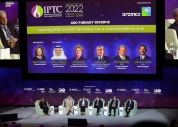 Scott Sheffield, shown here on a February 2022 panel with the CEO of Saudi Aramco, will be barred from the ExxonMobil board under a proposed consent order by the Federal Trade Commission. ©AFP