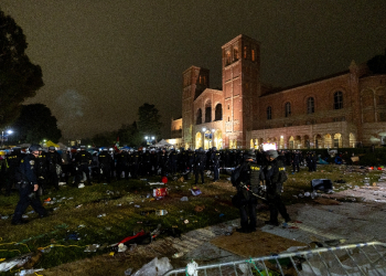 Police have cleared a pro-Palestinian encampment on the campus of the University of California, Los Angeles (UCLA) / ©AFP