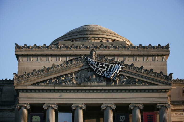 Dozens of pro-Palestinian protesters descended on New York's Brooklyn Museum, leading to at least 22 arrests. ©AFP