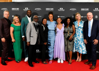 The cast, writers and directors of "Sound of Hope: The Story of Possum Trot" attend the premiere at the Linwood Dunn Theater in Los Angeles on June 18, 2024. ©AFP