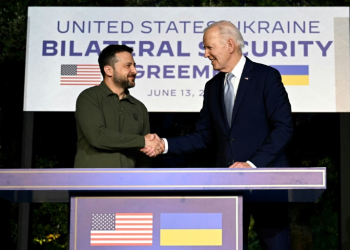 Biden and Zelensky signed a bilateral security agreement on the sidelines of the G7 summit in Italy. ©AFP