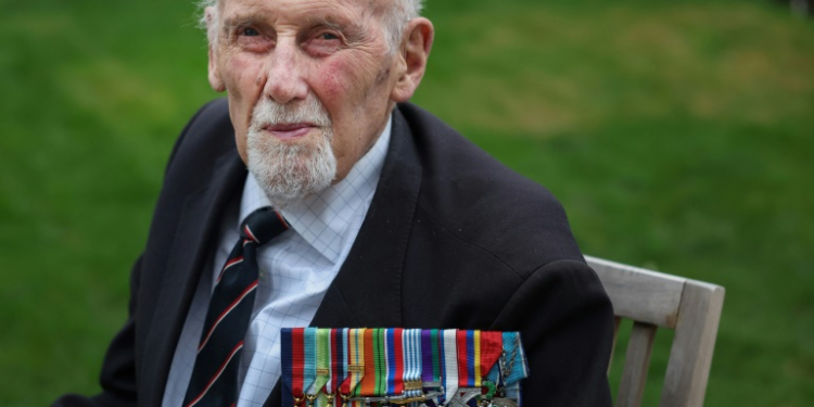 Former Royal Navy officer John Roberts is one of Britain's last-remaining D-Day veterans. ©AFP