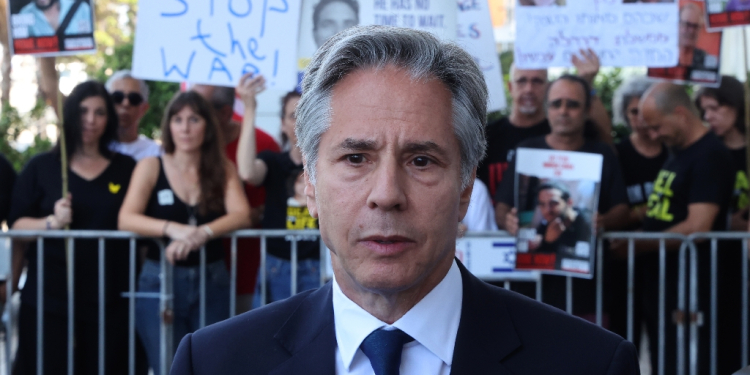 US Secretary of State Antony Blinken talks to reporters in Tel Aviv after a meeting with families and supporters of Israelis held hostage in Gaza / ©AFP