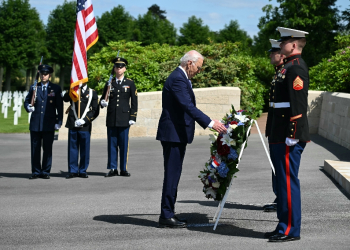 US President Joe Biden paid tribute to fallen US soldiers of World War I at an American Cemetery in northern France / ©AFP