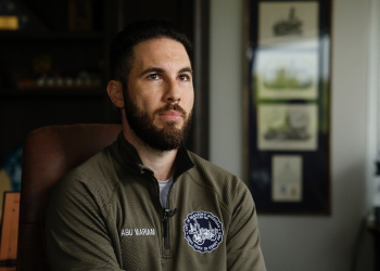 Dearborn Mayor Abdullah Hammoud poses for a portrait in his office in Dearborn, Michigan on June 18, 2024 / ©AFP