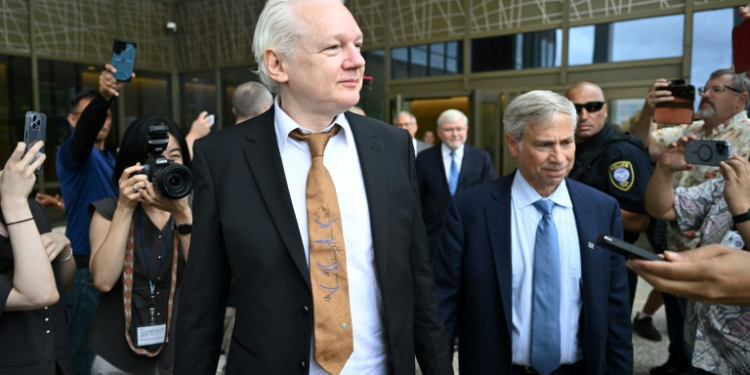 WikiLeaks founder Julian Assange left the court without addressing the press. ©AFP