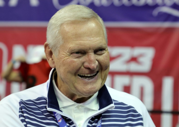 Jerry West followed his outstanding playing career with long service in club administration. ©AFP