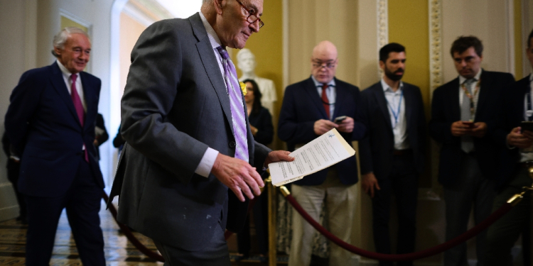 Senate Majority Leader Charles Schumer bemoaned the 'erosion of reproductive rights' / ©AFP