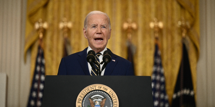 US President Joe Biden has ordered sweeping new migrant curbs to 'gain control' of the US-Mexico border / ©AFP