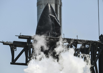 Designed to eventually be fully reusable, Starship stands 397 feet (121 meters) tall with both stages combined -- 90 feet taller than the Statue of Liberty. ©AFP